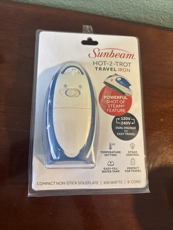 Sunbeam Hot 2 Trot 800 Watt Compact Non Stick Soleplate Travel Iron 8 ft Cord