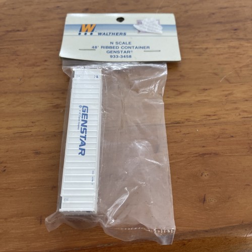 Walthers 933-3458 N Scale 48' Ribbed Container Genstar | Zustand: New