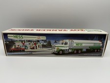 HESS TANKER TRUCK 1990’s New in Original Box