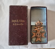 1.Wk Bay. MVK 3. Kl. mit Schwerter Krone  im Etui , Hersteller Weiss& Co M&uuml;nchen