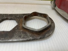 Vintage Ford Logo Model T Hubcap Wrench 1926 Wrench T-1349 Vintage Ford Logo Model T Hubcap Wrench 1926 Wrench T-1349