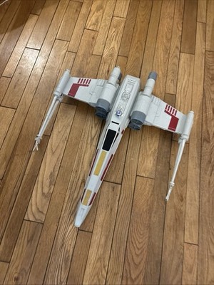 STAR WARS Giant HASBRO- X-Wing W/R2-D2. LUKE SKYWALKER/DARTH VADER 
