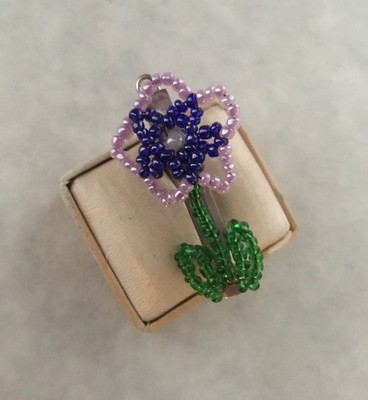 Vintage Handcrafted Glass Seed Bead Flower Hair Clip Barrette