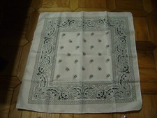 WHITE PAISLEY POLYESTER BANDANNA