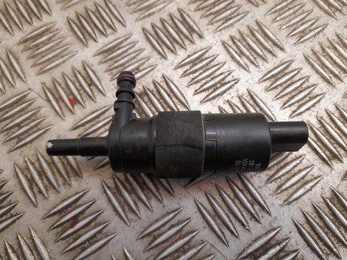 Audi A4 B8 2,0 TDI Scheinwerferreinigung Waschwasserpum 3B7955681