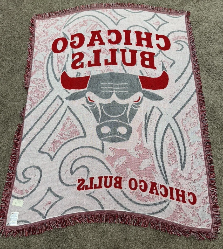 Chicago Bulls The Northwest Company 45 X 58 Throw Hanging Blanket Wall - Image 4 of 4