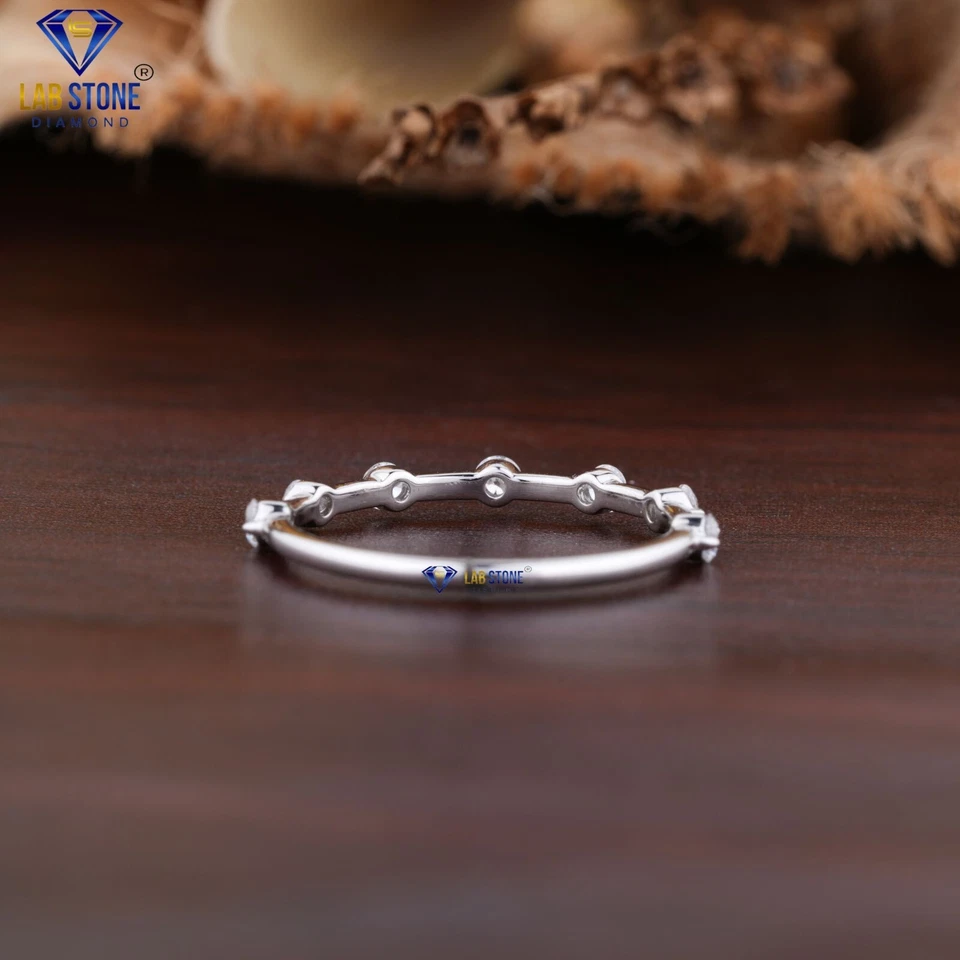 Anillo de platino diamante creado en laboratorio redondo 0,24 TDW color EF claridad VS Foto 4 de 4