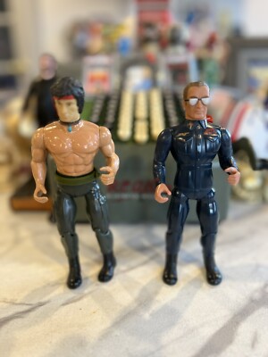 VTG Lot (2) Coleco Rambo Force of Freedom Gen. Warhawk & Rambo 1985 READ  ️