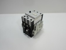 SIEMENS 3TF4422-0A CONTACTOR w/2) 3TY7 561-1A AUXILIARY SWITCH