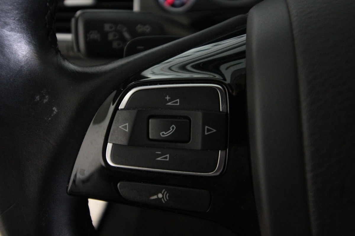 VW Touareg 3,0 V6 TDi 262 Tiptr. 4M