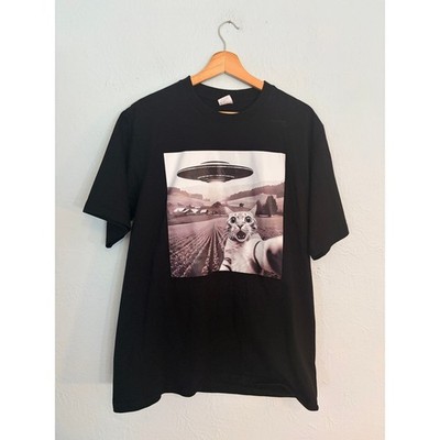 Cat UFO Selfie Graphic Tee Black Size Medium Alien Humorous Streetwear Indy