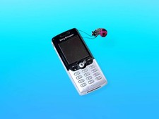 Vintage Y2K Mobile Cell Phone Sony Ericsson.