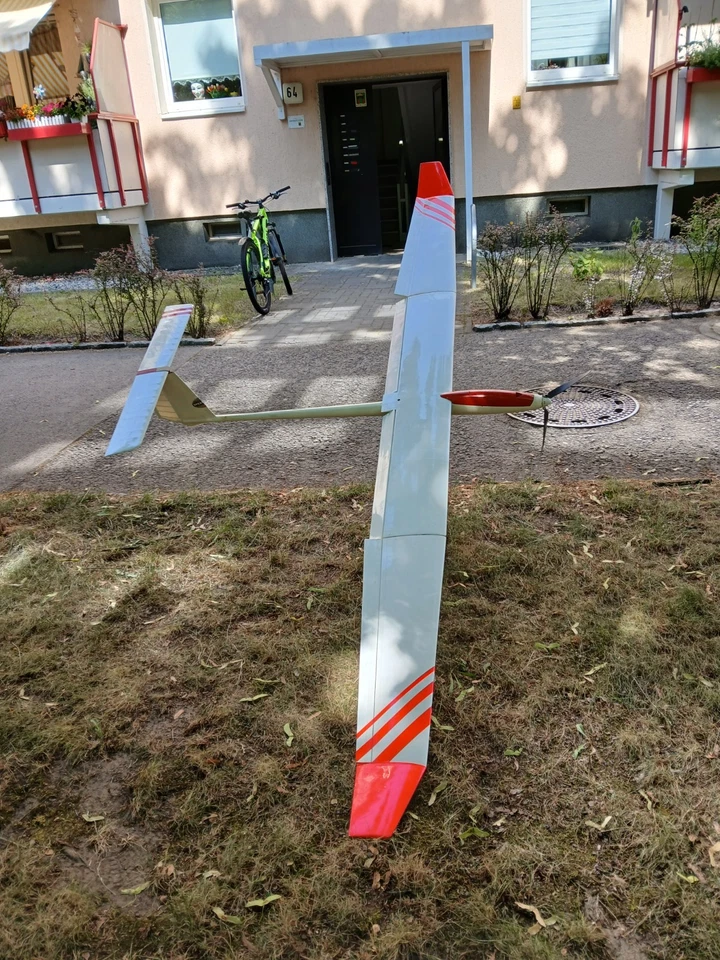 Motorsegler 2,8m Spannweite – Ready to Fly mit Servos o. Akkus/Fernst Empfänger - Bild 2 von 2