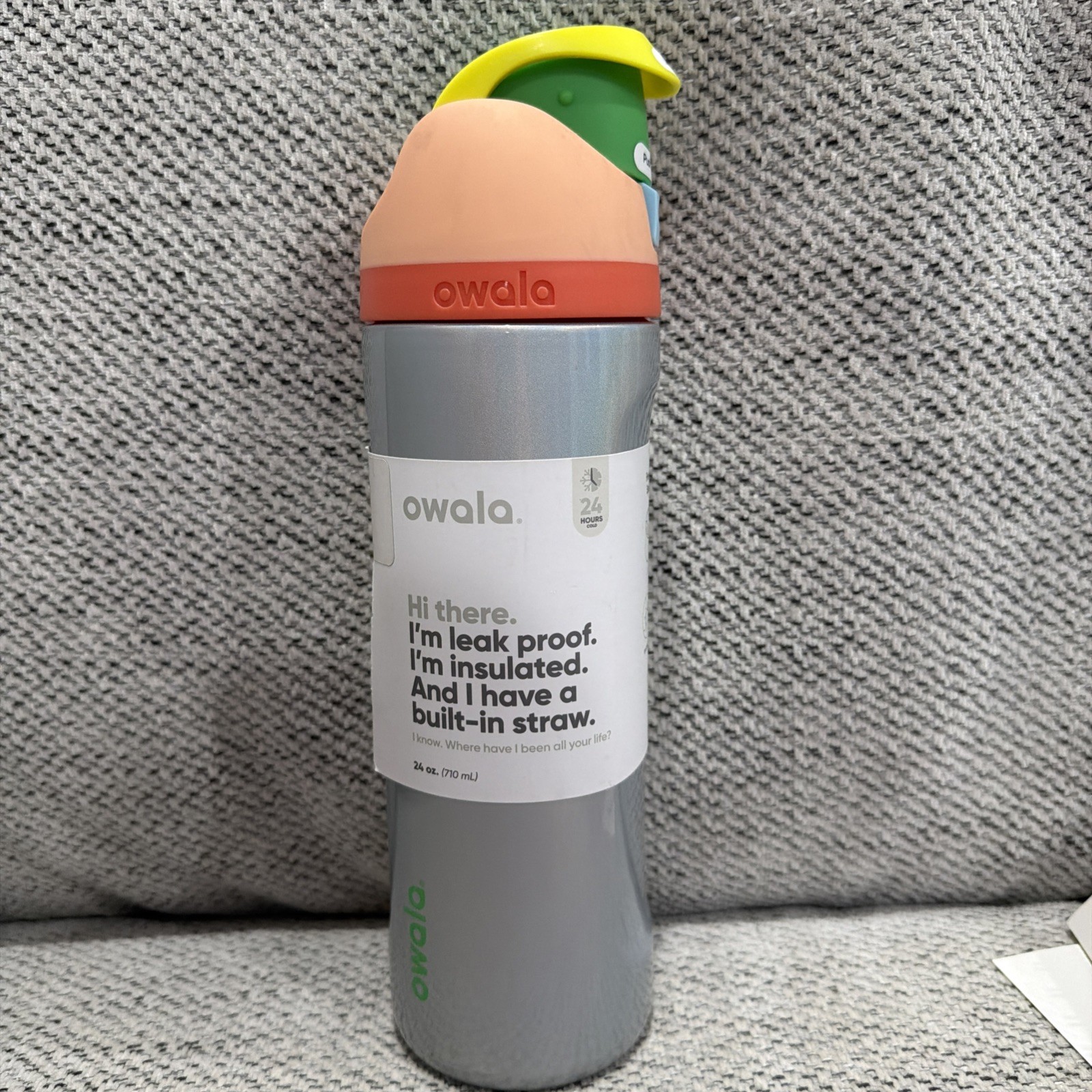 Owala 24 oz FreeSip Opal Dream New 