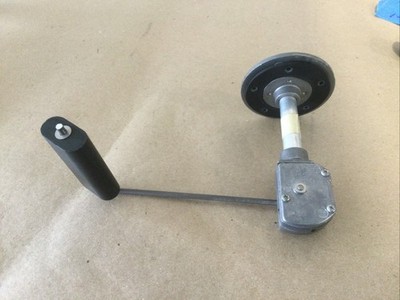 BEECH FUEL SENDING UNIT 96-380041-1  (CB7740-2)