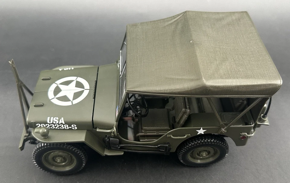Solido Willys Jeep 1:18 Scale Die Cast Car Model US Army WWII - Image 3 of 4
