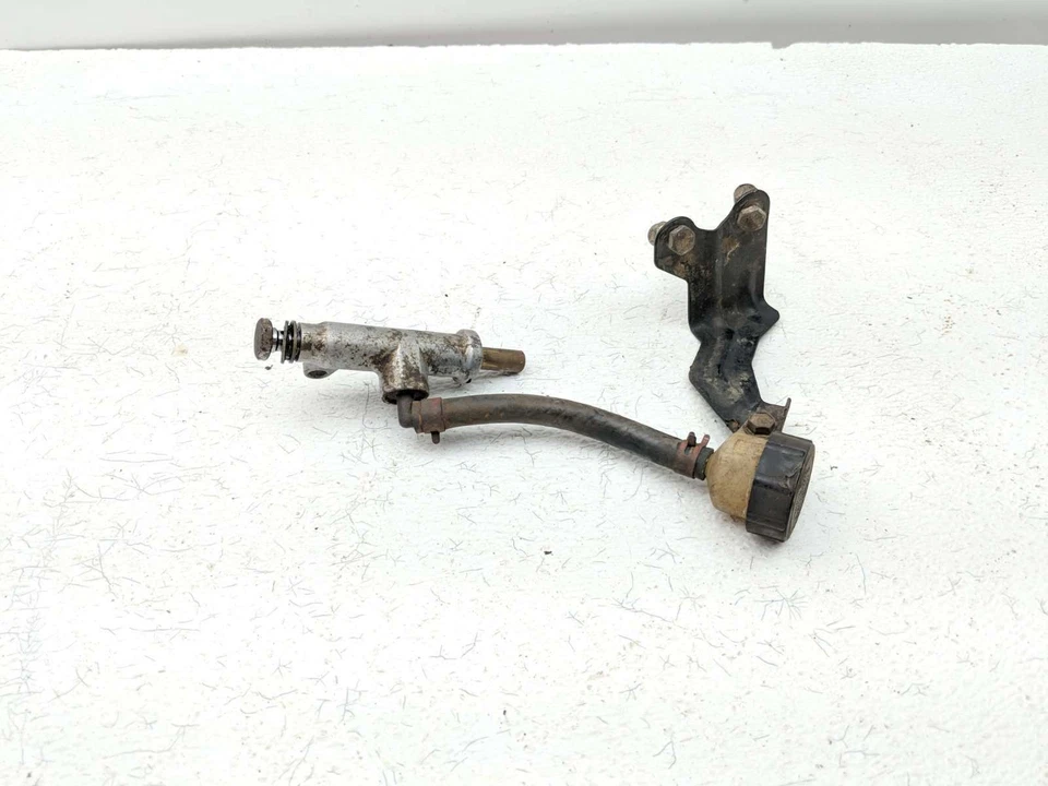 02 Polaris Scrambler 500 4x4 cilindro maestro de freno Foto 2 de 4