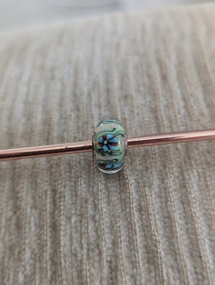 Trollbeads Green with white and red beach balls Glass Bead Brand New Bead - Image 2 of 2