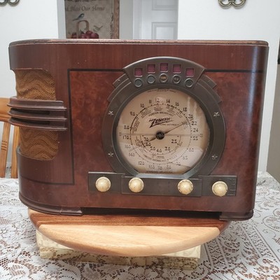 Vintage 1939 Zenith 6-S-321 Stars and Stripes Radio -  Powerful Sound