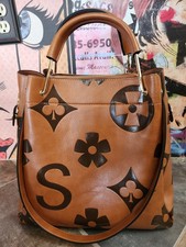 Designer Inspired Structured Leather Embossed TOTE Handbag Goldtone Hardware New