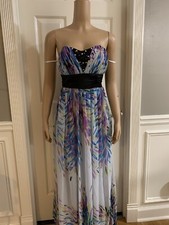 Women’s straples multicolor maxi Length dress Size (M) Zipper On The Side