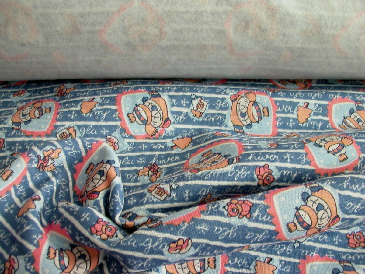 Tissu Molleton Pour Sweat à Capuche - Imprimé Hiver - 50 Cm X 136 Cm (environ) - Coton Mélangé - Neuf - Fabriqué En France