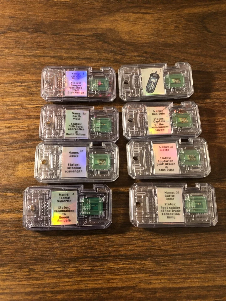 Lote de 8 fichas vintage Hasbro 1999 Star Wars CommTech usadas Padme Solo y más Foto 2 de 2