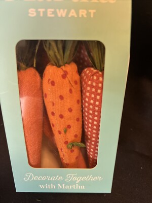 MARTHA STEWART EASTER SPRING ORANGE FABRIC CARROTS (6) 8 INCHES NIB