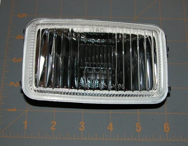 Nueva carcasa cápsula de vidrio luz antiniebla de conducción delantera GM para 85-90 Firebird Trans Am Foto 3 de 3