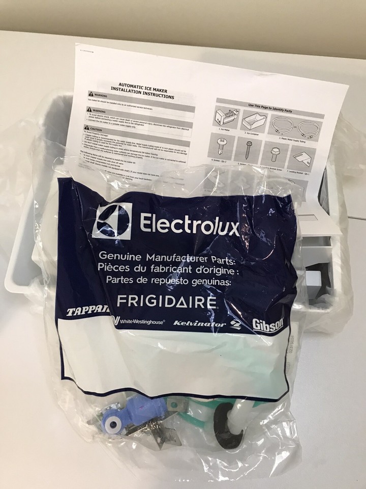 New Genuine OEM Electrolux Frigidaire Refrigerator Ice Maker IM116000