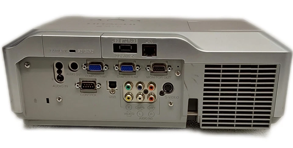 Hitachi CP-X308 2600 Lumens XGA MultiMedia Projector - Image 4 of 4