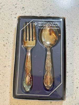Wm Rogers International Silver Company VICTORIAN ROSE Silverplate Childs Set