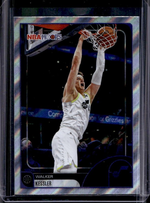 2025-26 Topps Hoops Walker Kessler Light Burst #168 Jazz
