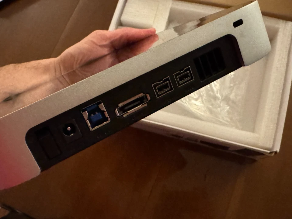 OWC miniStack External Enclosure - USB 3.0 eSATA - Mac/PC - Image 3 of 4