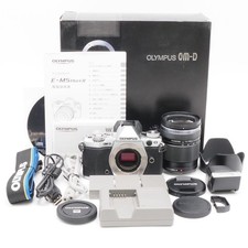 OLYMPUS OM-D E-M5 Mark II Mirrorless Camera 14-150mm II Lens Kit Near MINT Japan