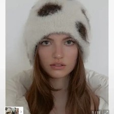 Asura Dot Beanie Ivory Angora Material