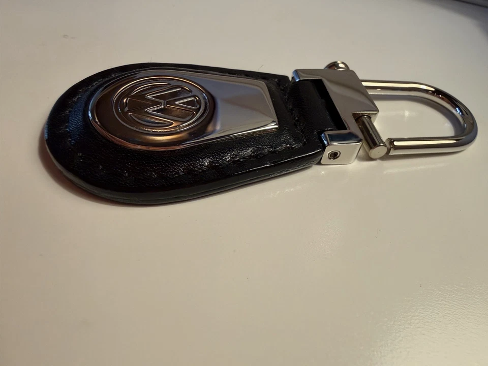 Volkswagen 1999 High Quality Leather Strap Metal Keyring, New - Image 2 of 4