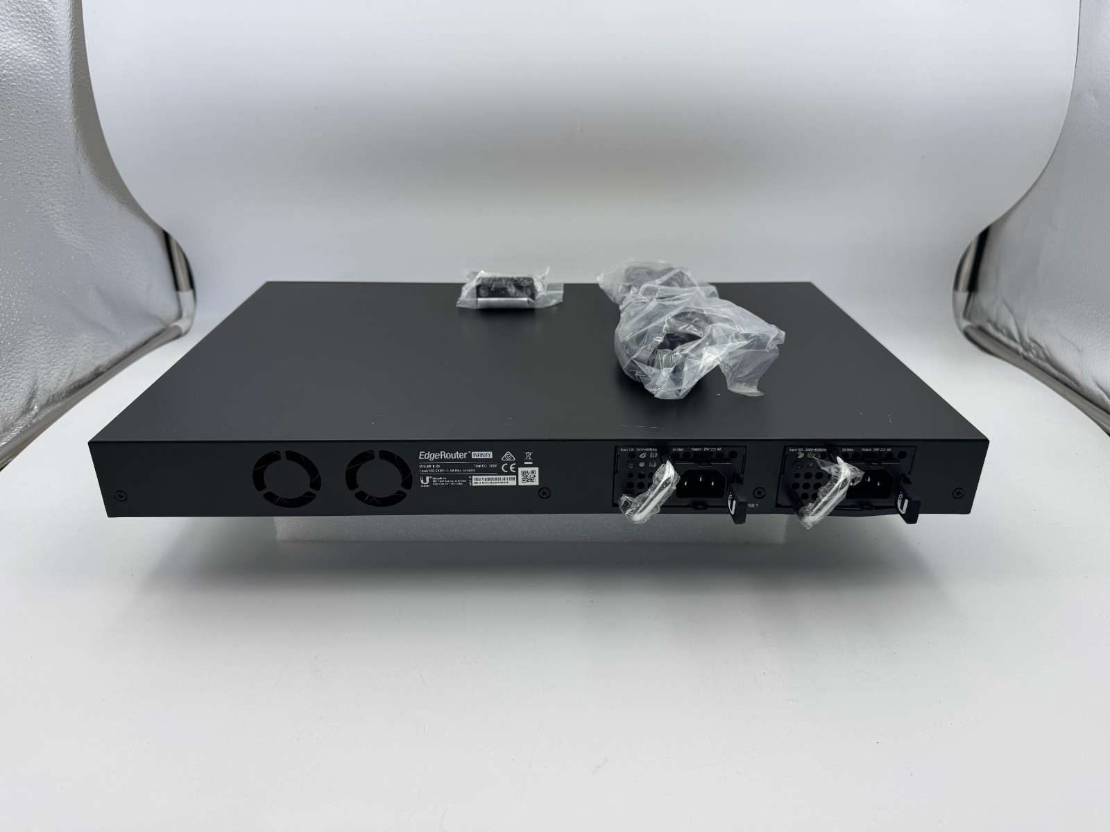 Ubiquiti ER-8-XG EdgeRouter Infinity 8-Port 10G SFP+ 1.8Ghz 16-Cores Router