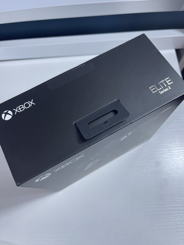 Xbox One Elite Series 2 Wireless Controller (BOX ONLY) 1 - Picture 8 of 10