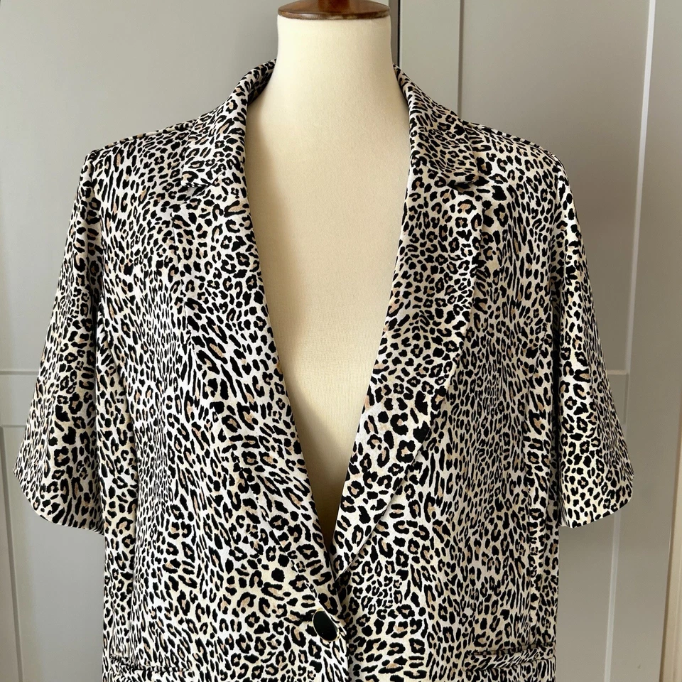 Susan Graver Leopard Print Jacket Blazer Women's 1XL Office Wear Travel Layering - Image 3 of 4