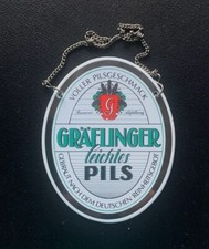 Zapfhahnschild " Gr&auml;flinger leichtes Pils ", mit Kette.