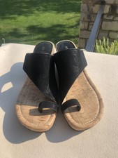 donald pliner gyer 2