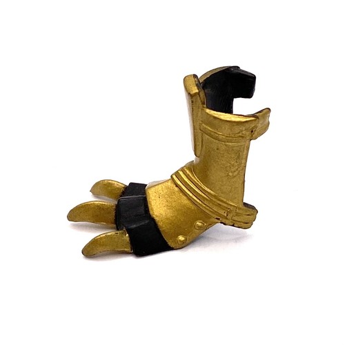 RARE Mummies Alive 1997 Nefertina Action Figure Claw Armor Armour Toy Part Lot - Picture 2 of 6