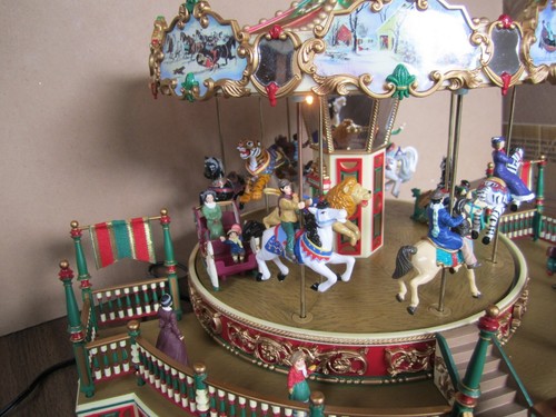 Vintage Mr. Christmas Holiday Around The Carousel Musical - Picture 4 of 17