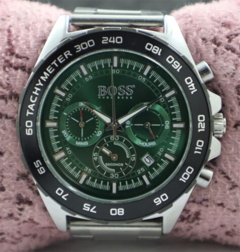 Freizeit HUGO BOSS Herren Tachymeter grünes Zifferblatt Edelstahl Stel Band Quarz Armbanduhr - Bild 1 von 7
