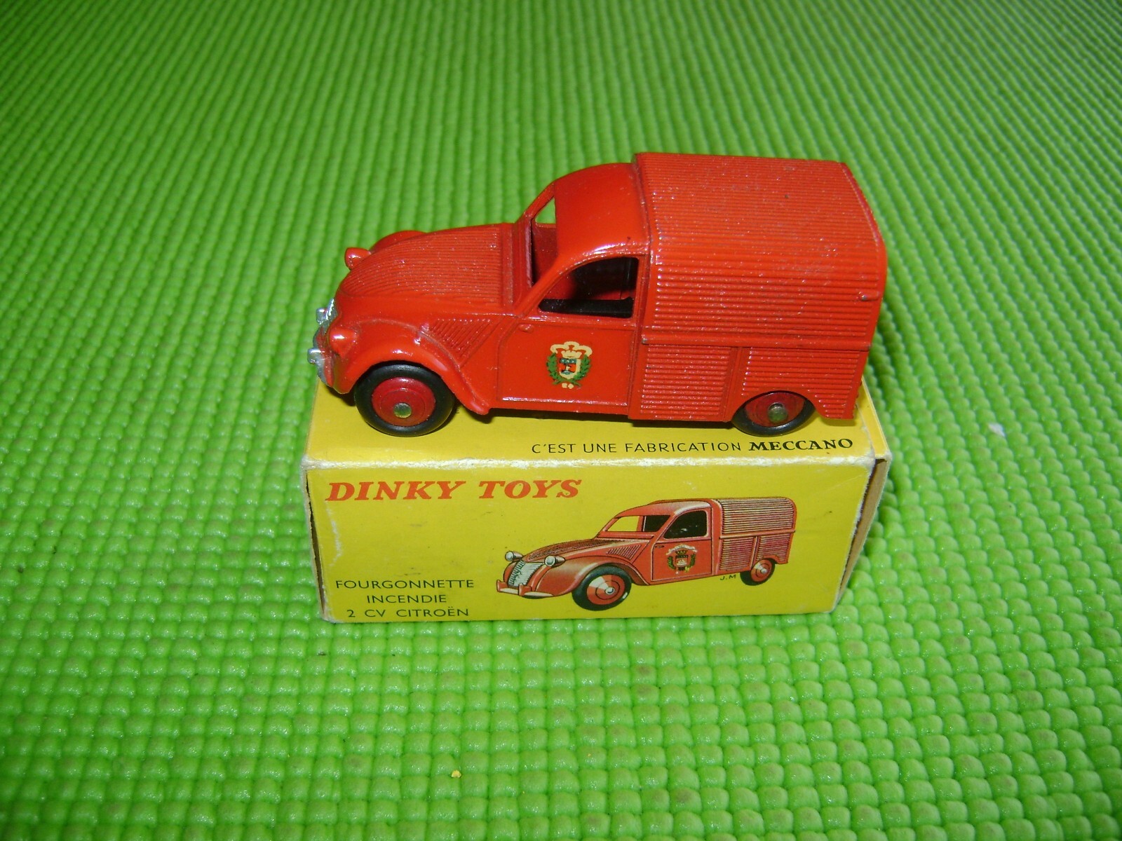 Dinky 25CG, Citroen 1200KG (Gervais) - Free Price Guide & Review