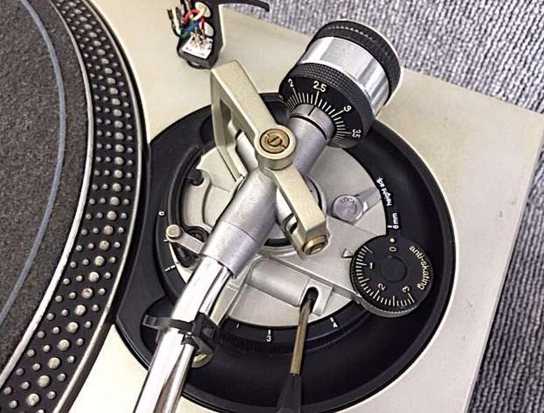 Technics SL-1200MK3D Direct Drive DJ Turntable SERNo.GE9AB47219