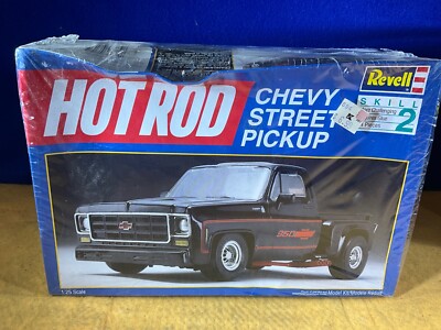 E12-84 REVELL MODEL - CHEVY STREET PICKUP TRUCK - SEALED - NIB - # 7135