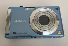 Panasonic Lumix DMC-FS5 10MP Digital Camera Blue