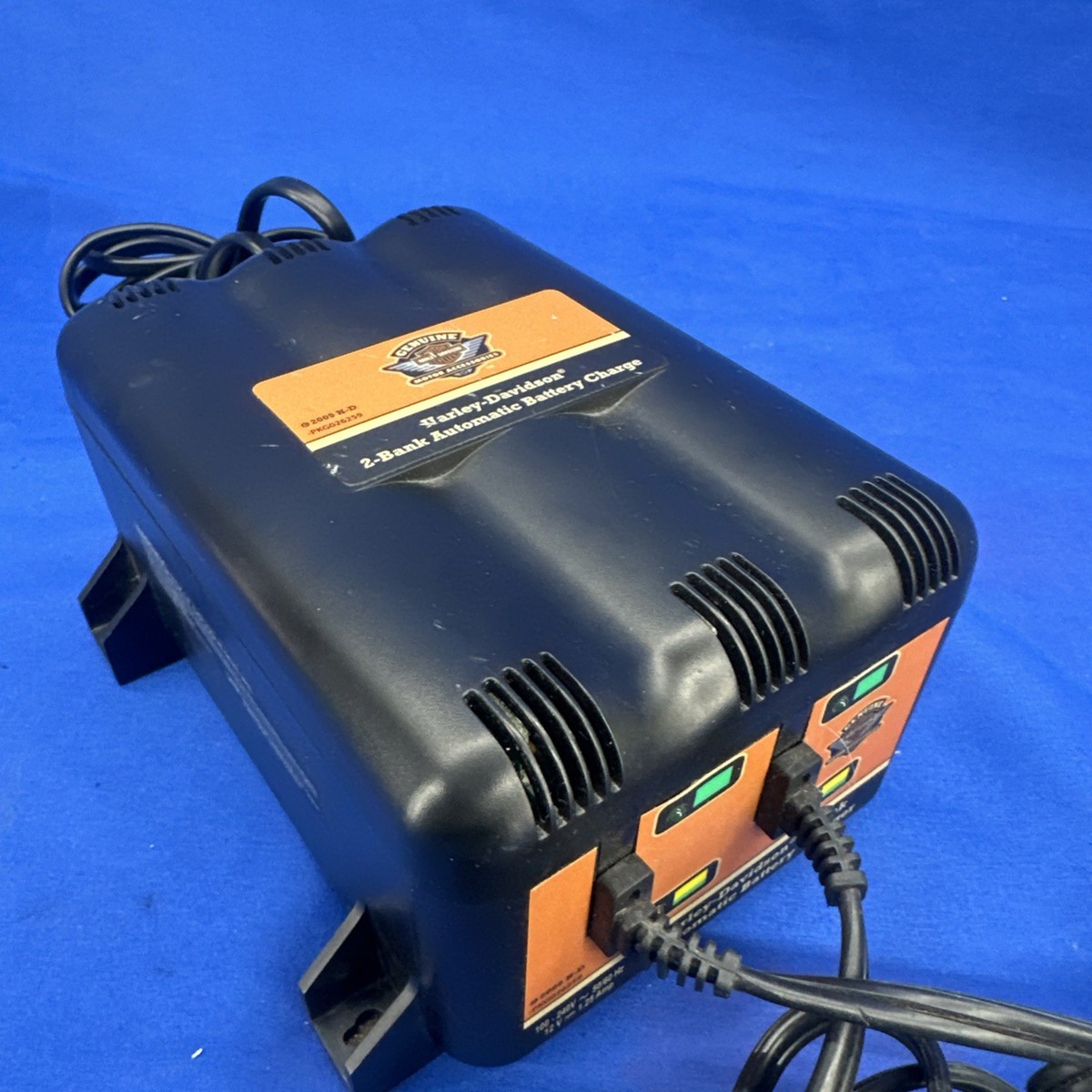 【Harley Davidson】ハーレー純正 Battery Charger ハーレー純正□ 1アンペア バッテリーチャージャー Harley